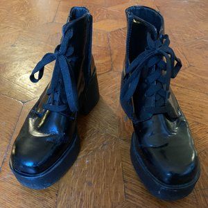 Vagabond Patent Leather Laced Boots